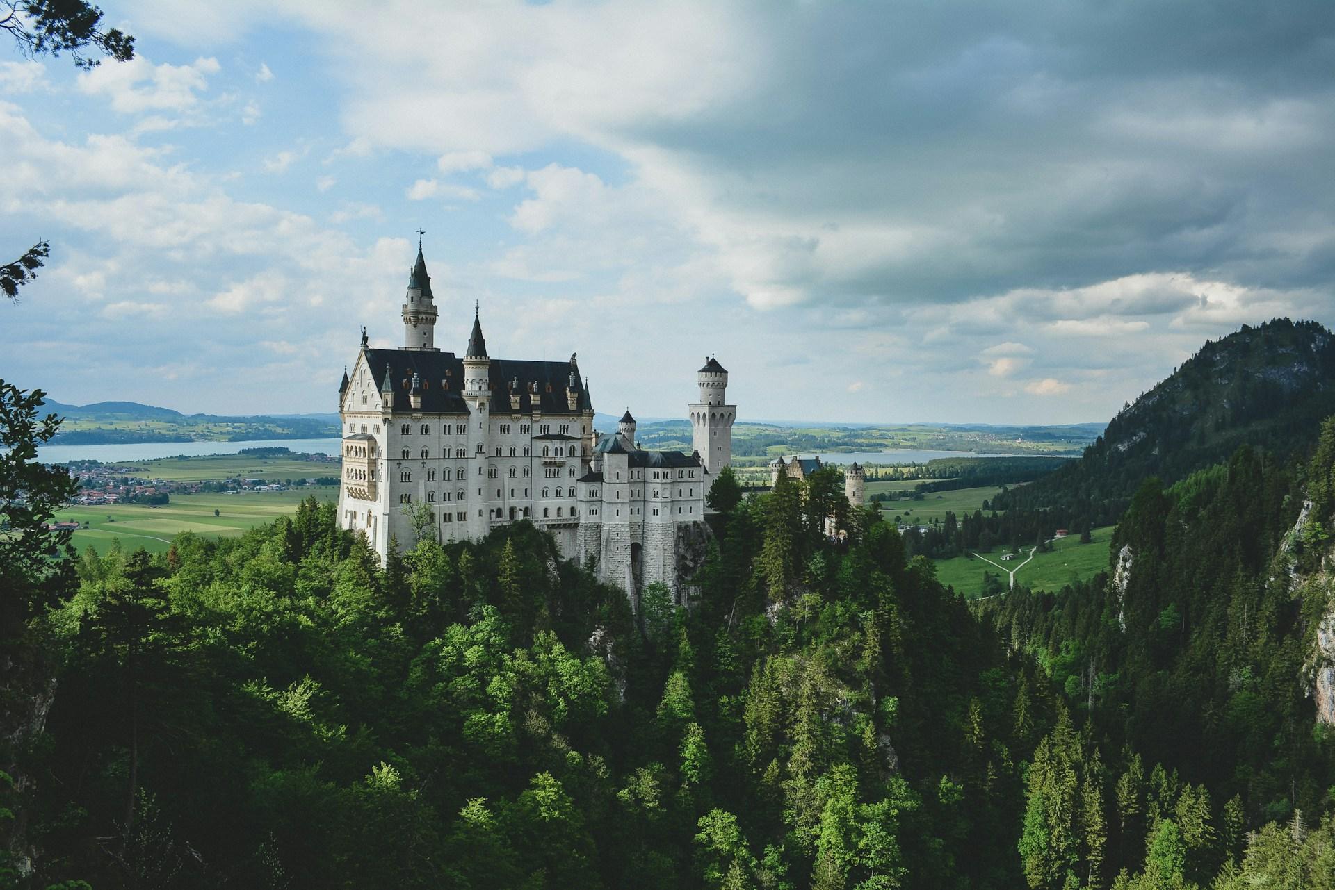 Old Towns with UNESCO World Heritage Status in Germany - background banner